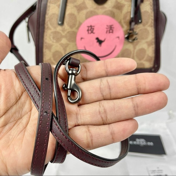 NEW Coach Limited Edition Dreamer 21” in Signature Canvas Rexy Yeti Out Satchel - Picture 3 of 12